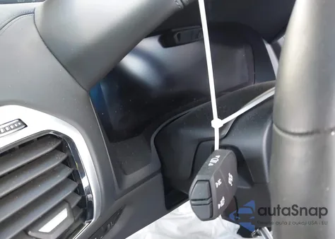 2024 BMW M8 Competition z USA, uszkodzony, nr VIN WBSDZ0C06RCR19055